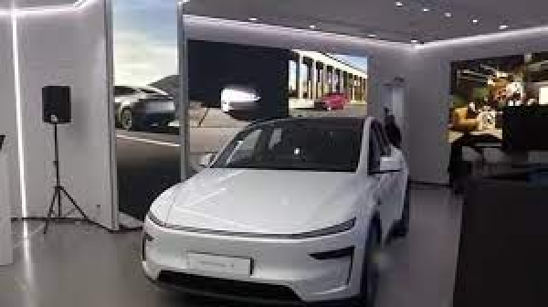 Tesla Motors opens its first showroom in India in Mumbai