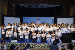 More than 60 students from classes 6-12 from India  Winners of the first Junior Ski Championship