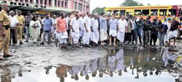 Ernakulam KSRTC bus stand is demolished