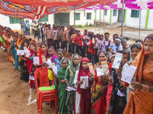 ലോക്സഭാ തെരഞ്ഞെടുപ്പ്: തെരഞ്ഞെടുപ്പിന്‍റെ നാലാംഘട്ടത്തിൽ ഭേദപ്പെട്ട പോളിം​ഗ്.