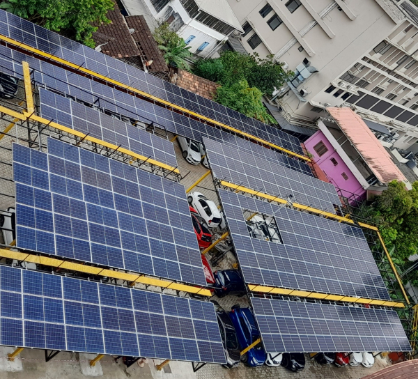 Solar power plant at Federal Bank headquarters