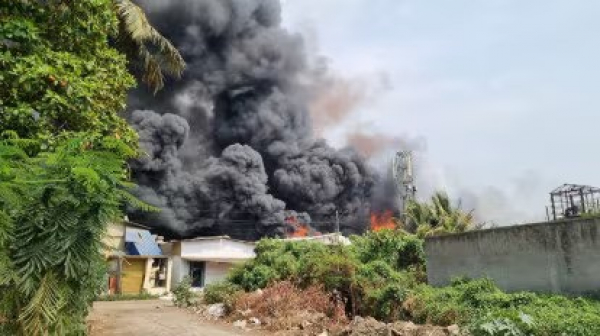 മഹാരാഷ്ട്രയിലെ ഡോംബിവ്ലിയിൽ കെമിക്കൽ ഫാക്ടറിയിൽ വൻ സ്ഫോടനം