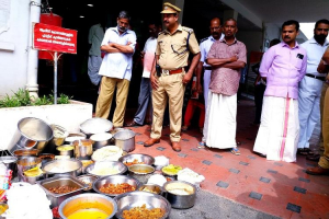 ഭക്ഷ്യ സുരക്ഷാ ഉദ്യോഗസ്ഥരെ തടയുന്നവര്‍ക്കെതിരെ ശക്തമായ നടപടി: മന്ത്രി വീണാ ജോര്‍ജ്